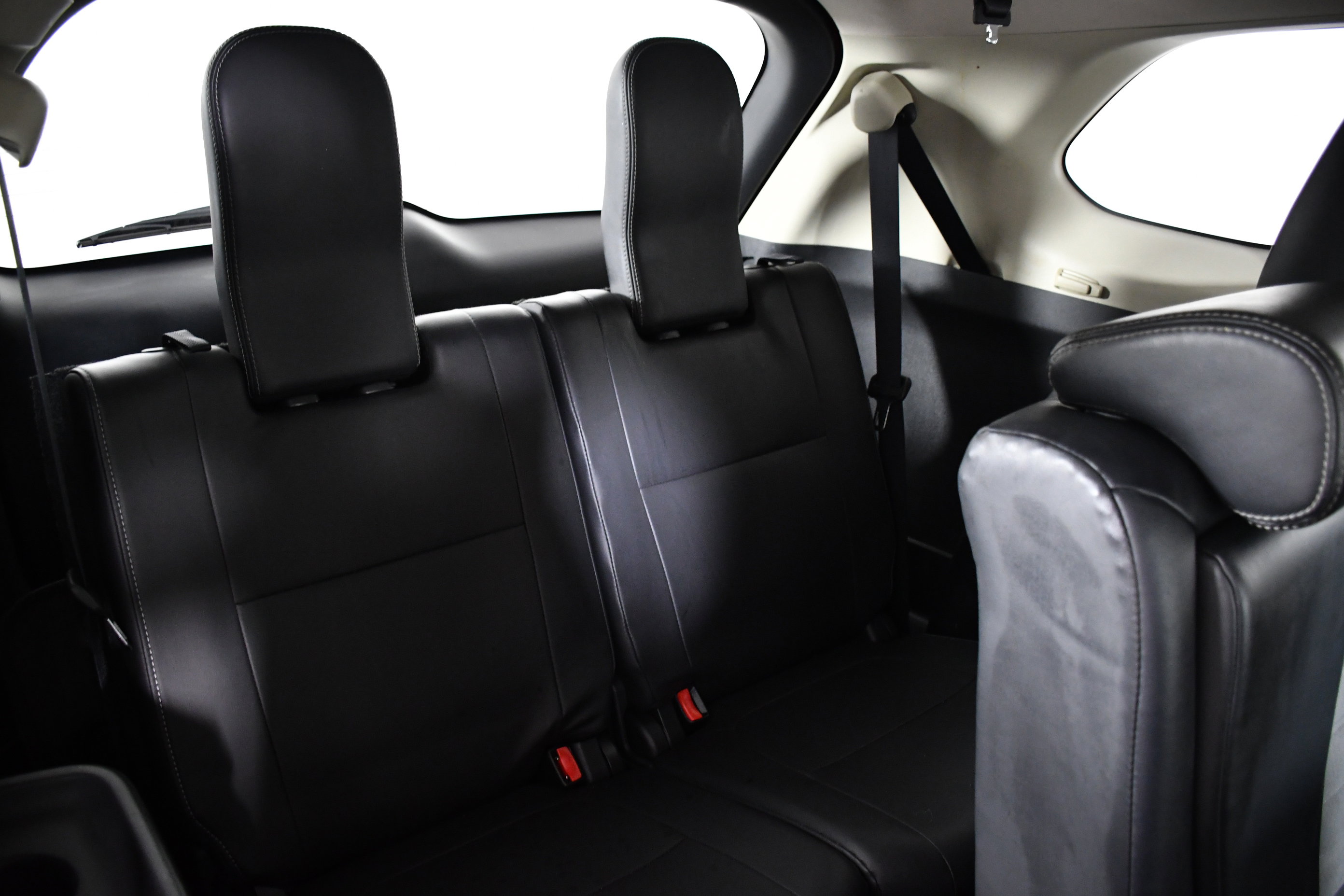 Used 2019 Mitsubishi Outlander LE image 25