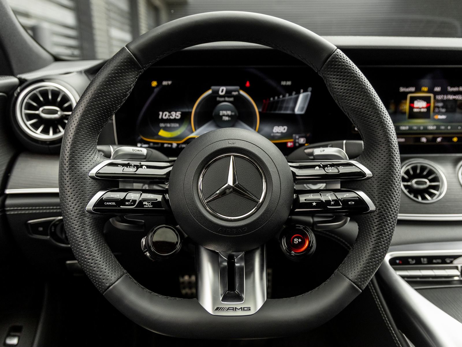 Used 2023 Mercedes-Benz AMG GT 63 image 29