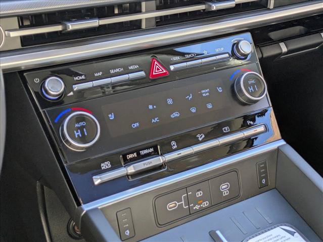 New 2026 Hyundai Santa Fe XRT AWD/4WD image 16