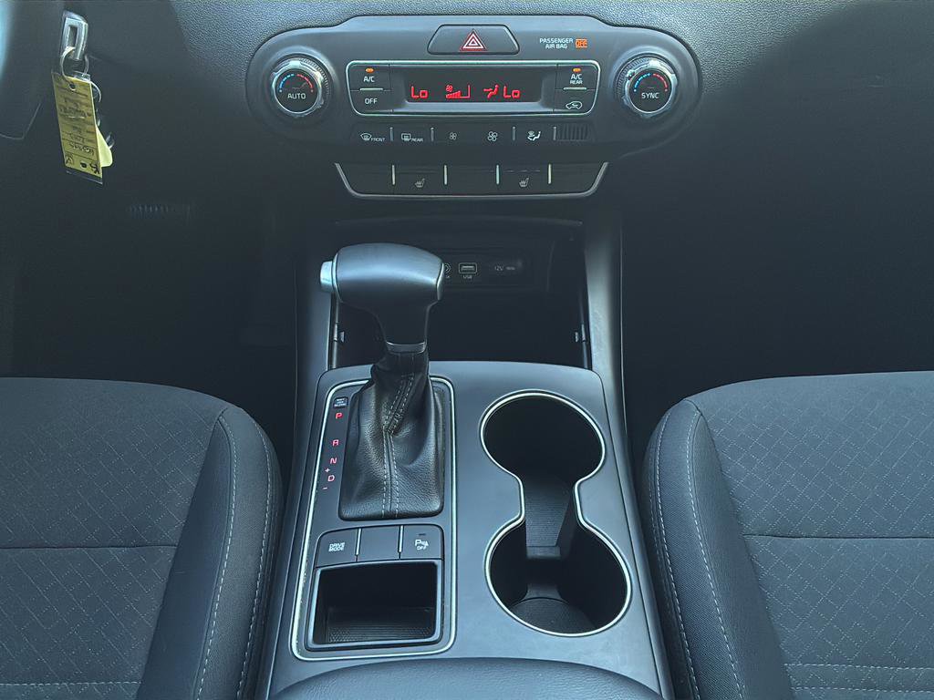 Used 2019 Kia Sorento S image 23