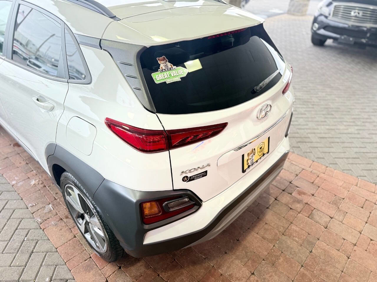 Used 2021 Hyundai Kona Limited image 13