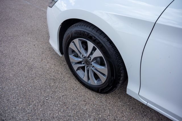 Used 2014 Honda Accord LX image 12