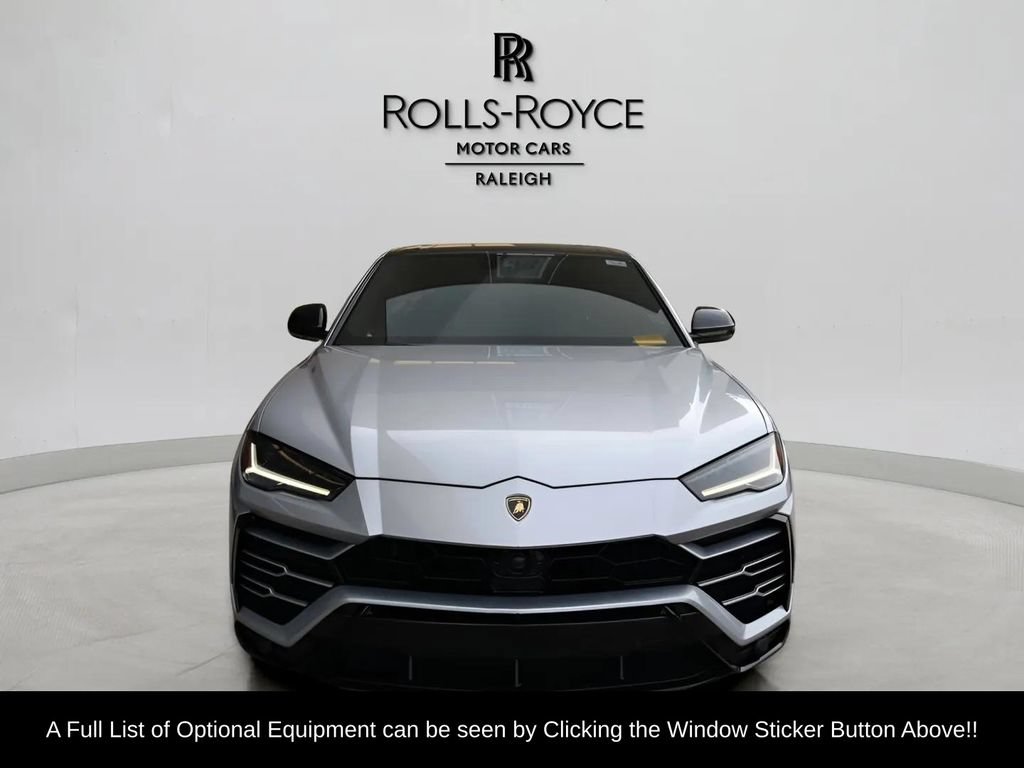 Used 2021 Lamborghini Urus AWD/4WD image 2