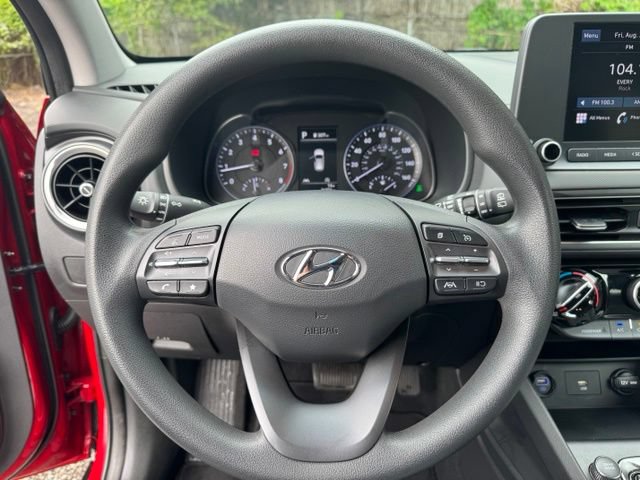 Used 2023 Hyundai Kona SEL AWD/4WD image 12
