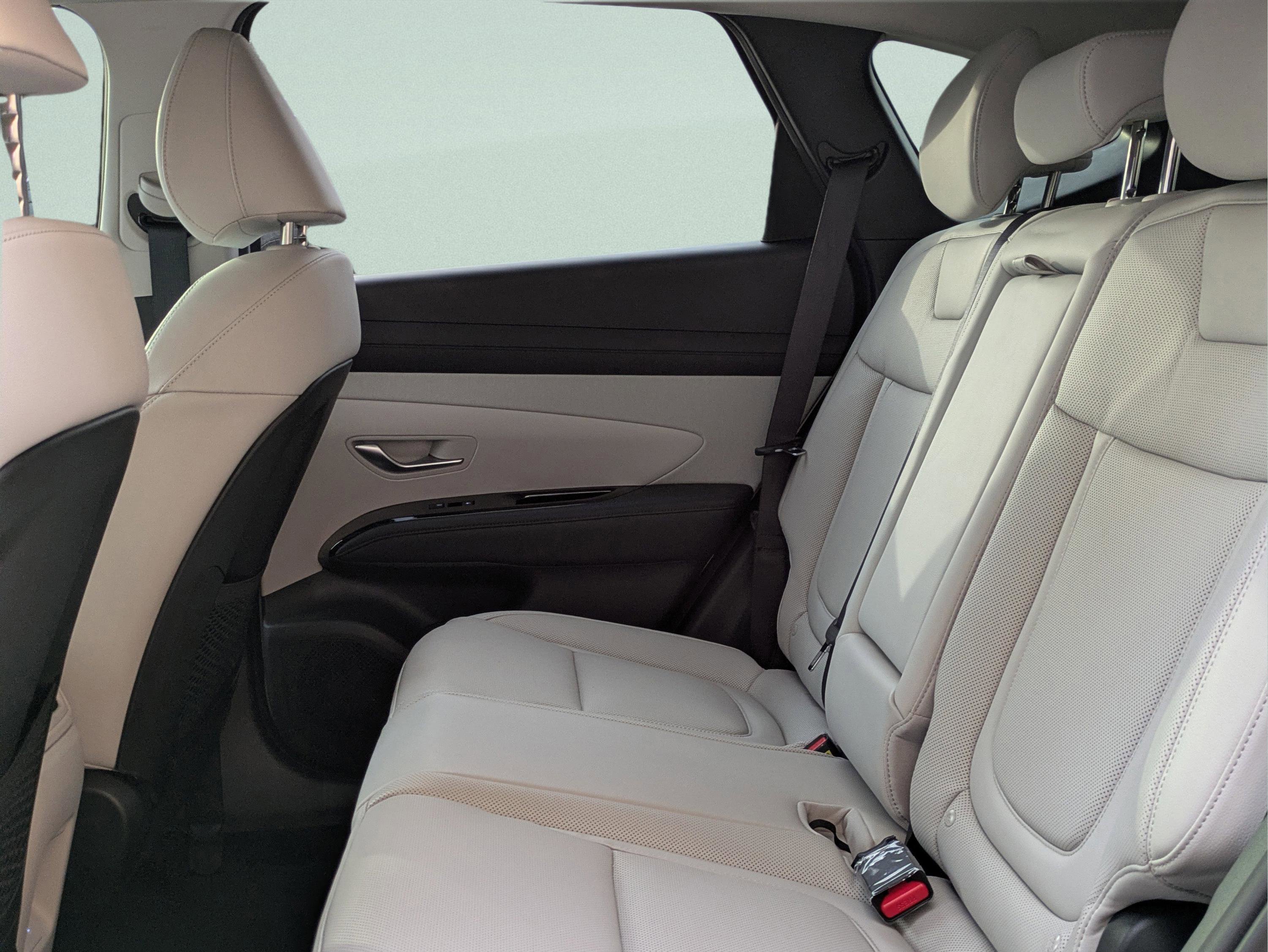 New 2026 Hyundai Tucson Limited image 13