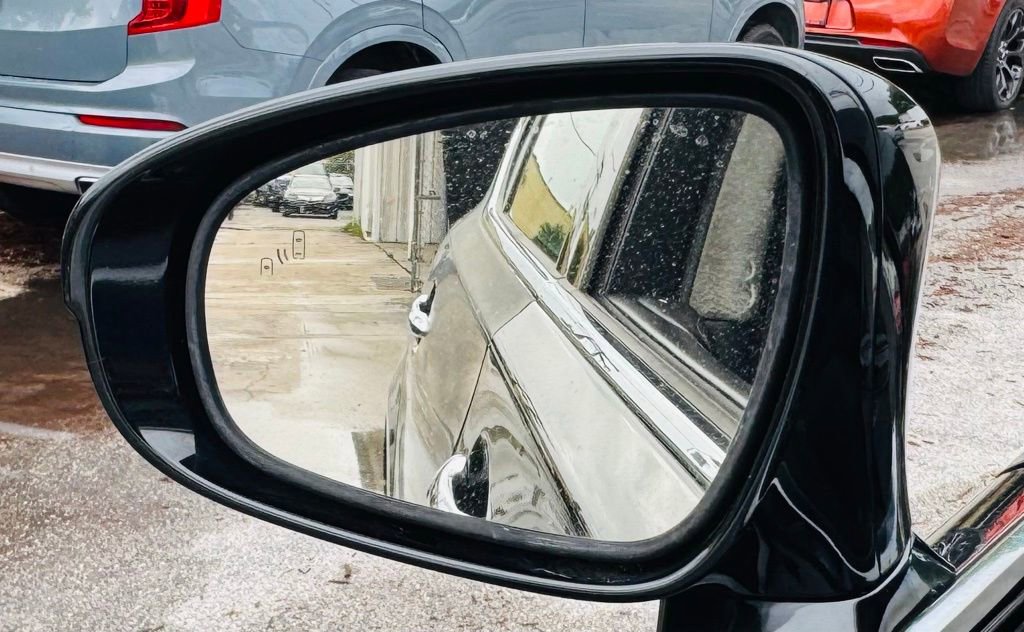 Used 2014 Lexus LS 460 L image 19