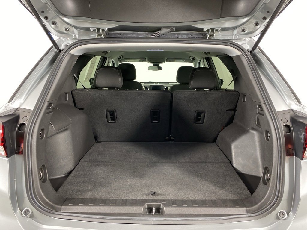 Used 2023 Chevrolet Equinox LT image 34