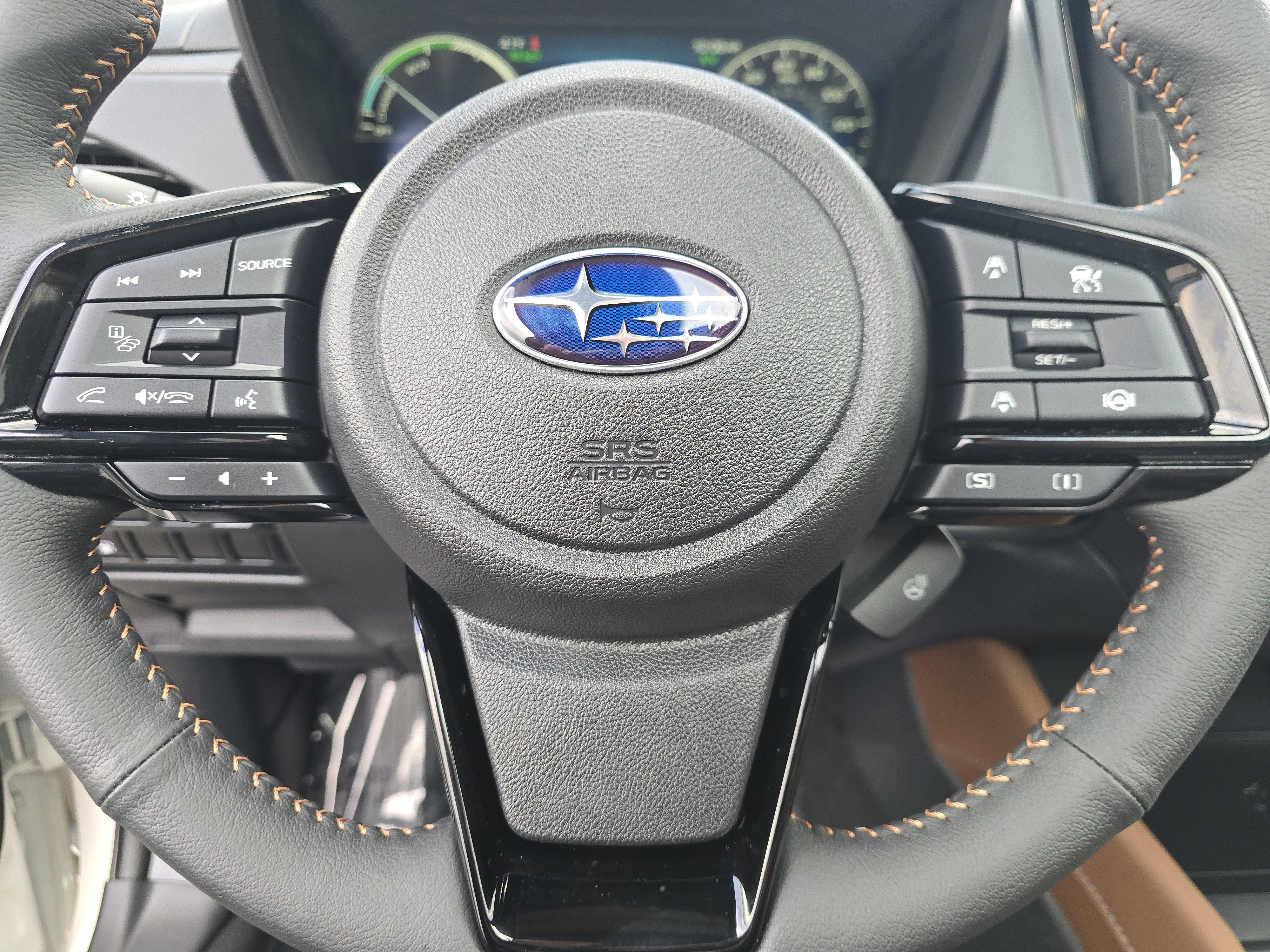 Used 2025 Subaru Forester Touring w/ Touring Package image 23