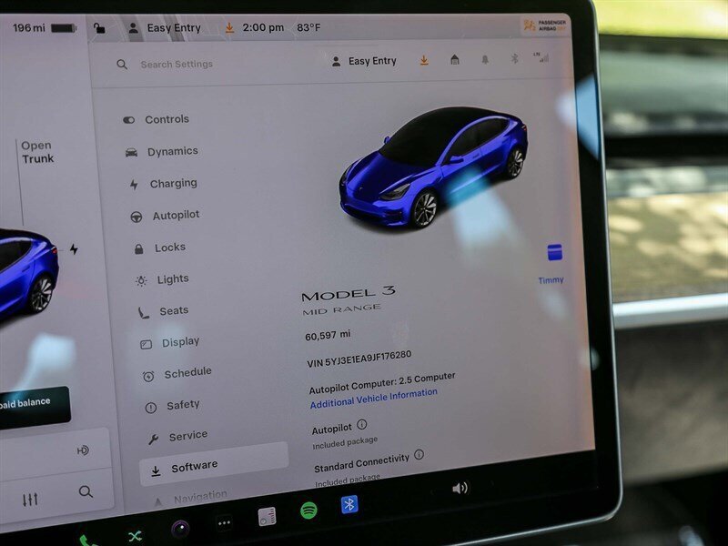 Used 2018 Tesla Model 3 Mid Range RWD image 28