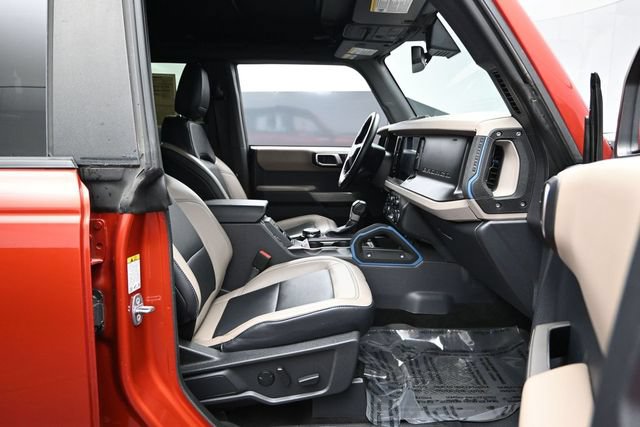 Used 2023 Ford Bronco Wildtrak AWD/4WD image 23