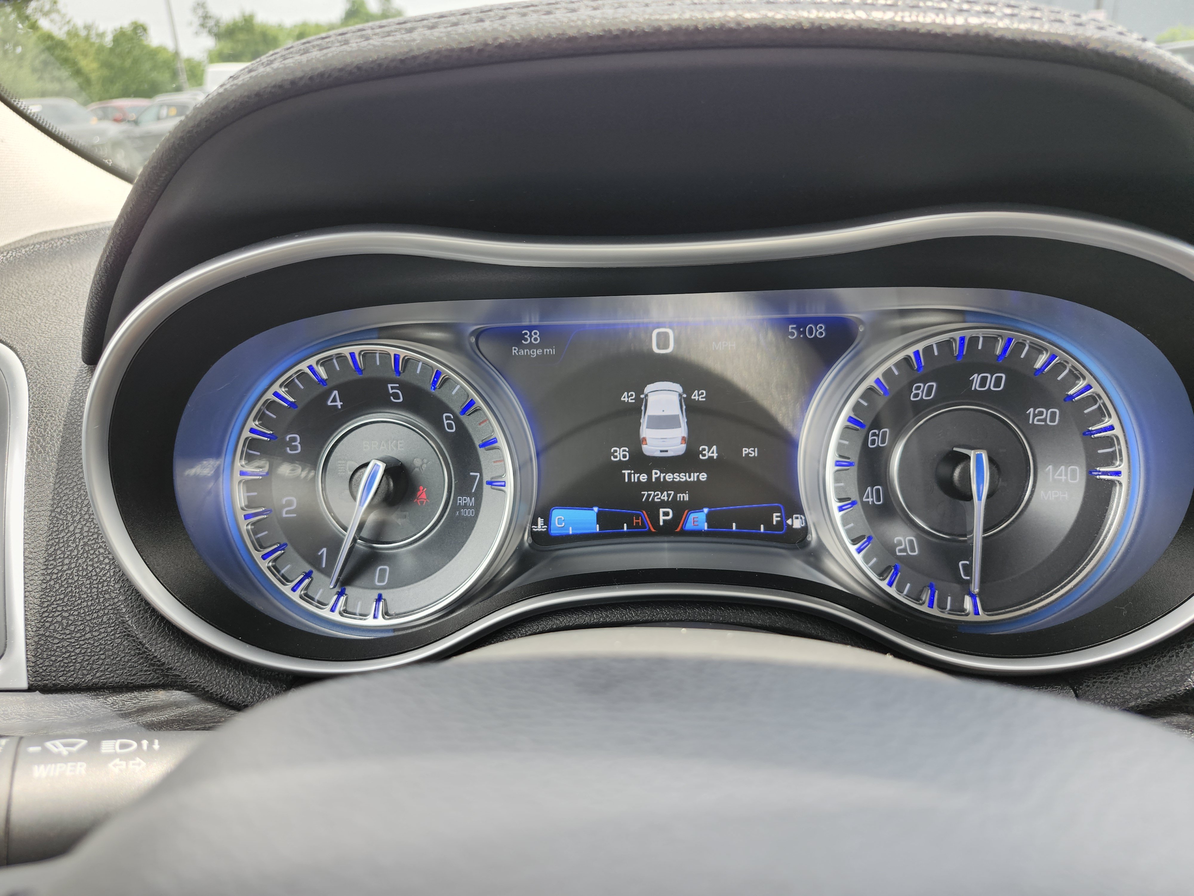 Used 2018 Chrysler 300 Touring w/ Driver Convenience Group RWD image 27