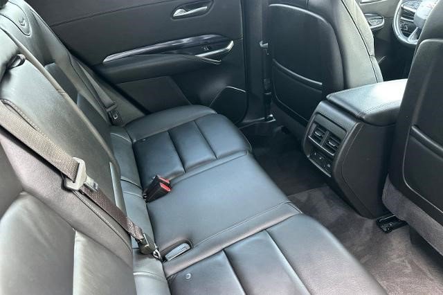 Certified 2023 Cadillac XT4 Luxury w/ Cold Weather Package FWD image 16