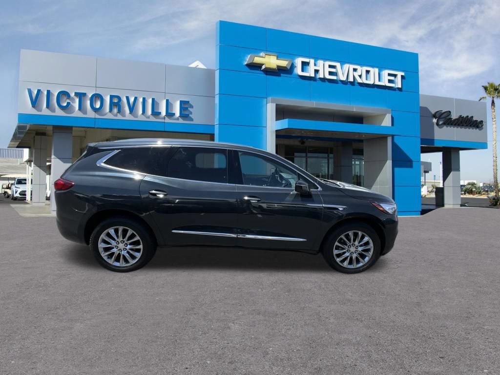 Used 2021 Buick Enclave Premium w/ Surround and Sites Package AWD/4WD image 4