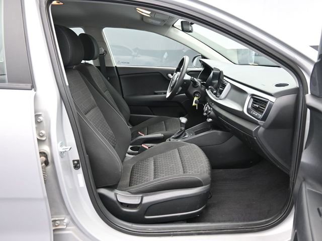 Used 2021 Kia Rio LX image 40