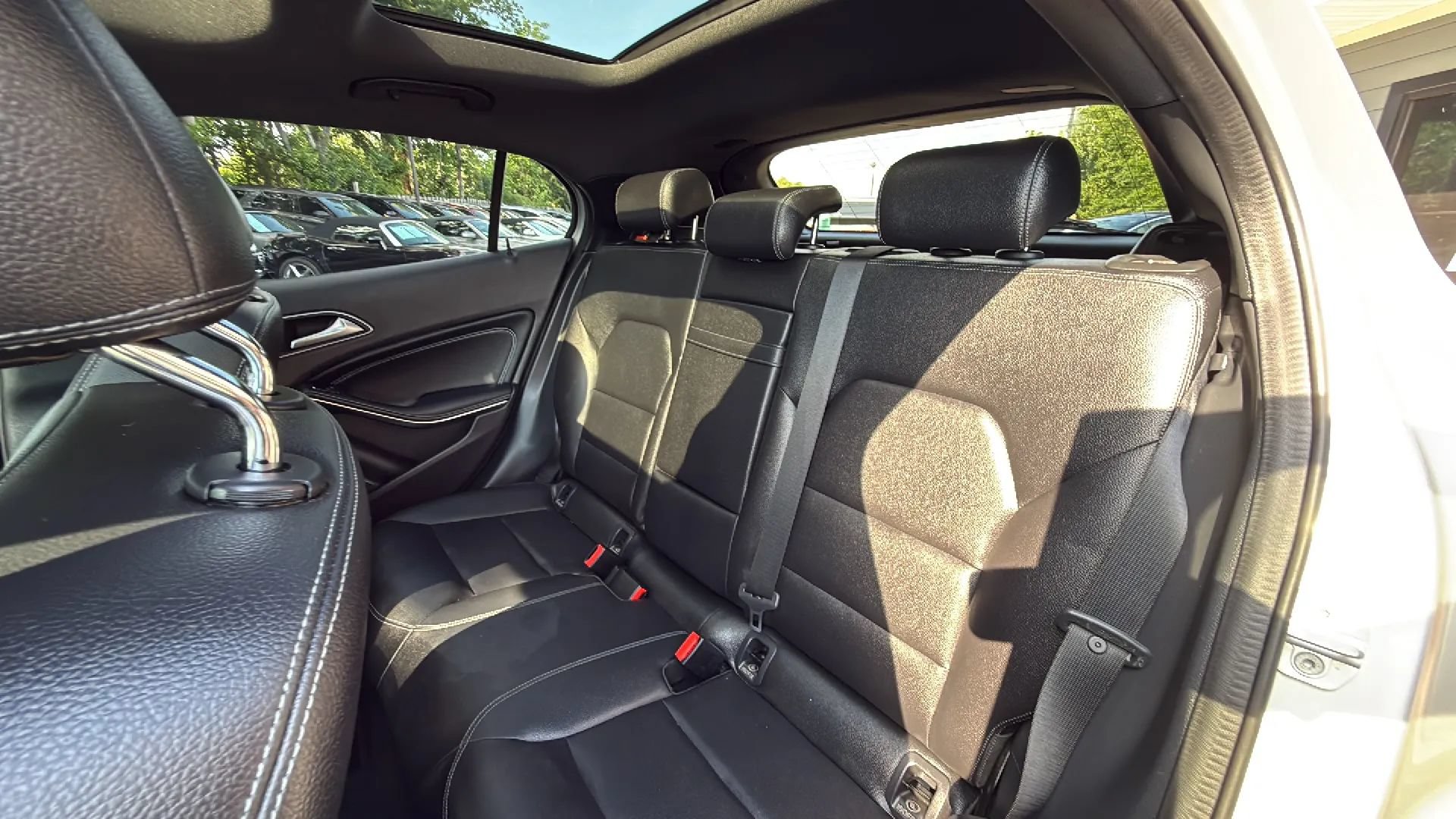 Used 2018 Mercedes-Benz GLA 250 4MATIC image 24