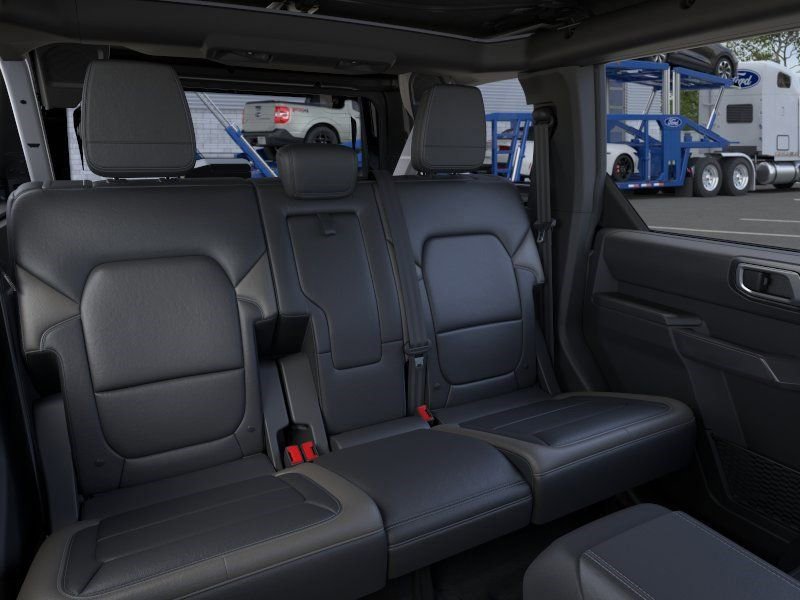 New 2026 Ford Bronco Outer Banks AWD/4WD image 11