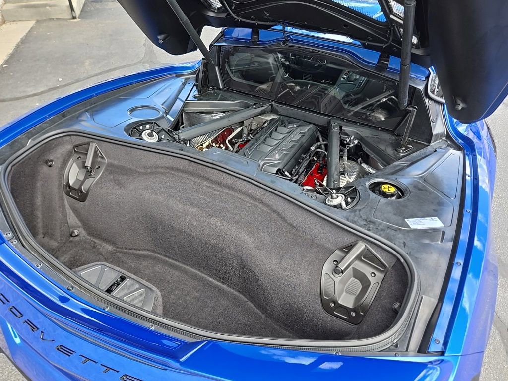 Used 2020 Chevrolet Corvette Stingray Coupe w/ Z51 Performance Package image 47