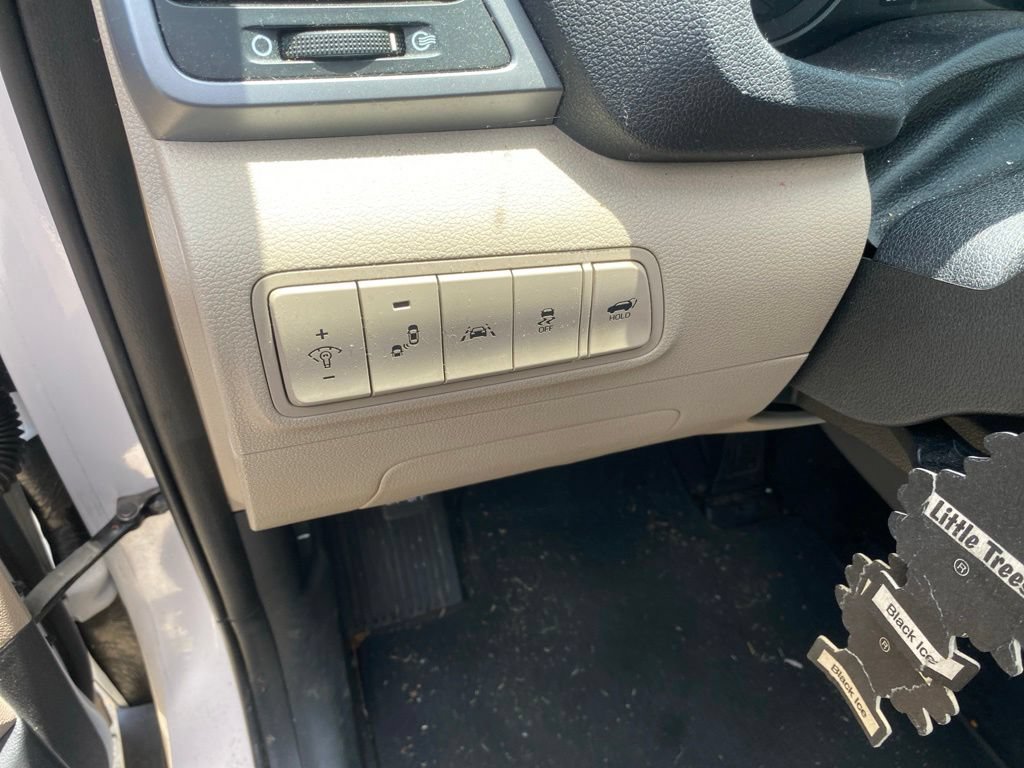 Used 2016 Hyundai Tucson Limited w/ Option Group 03 FWD image 23