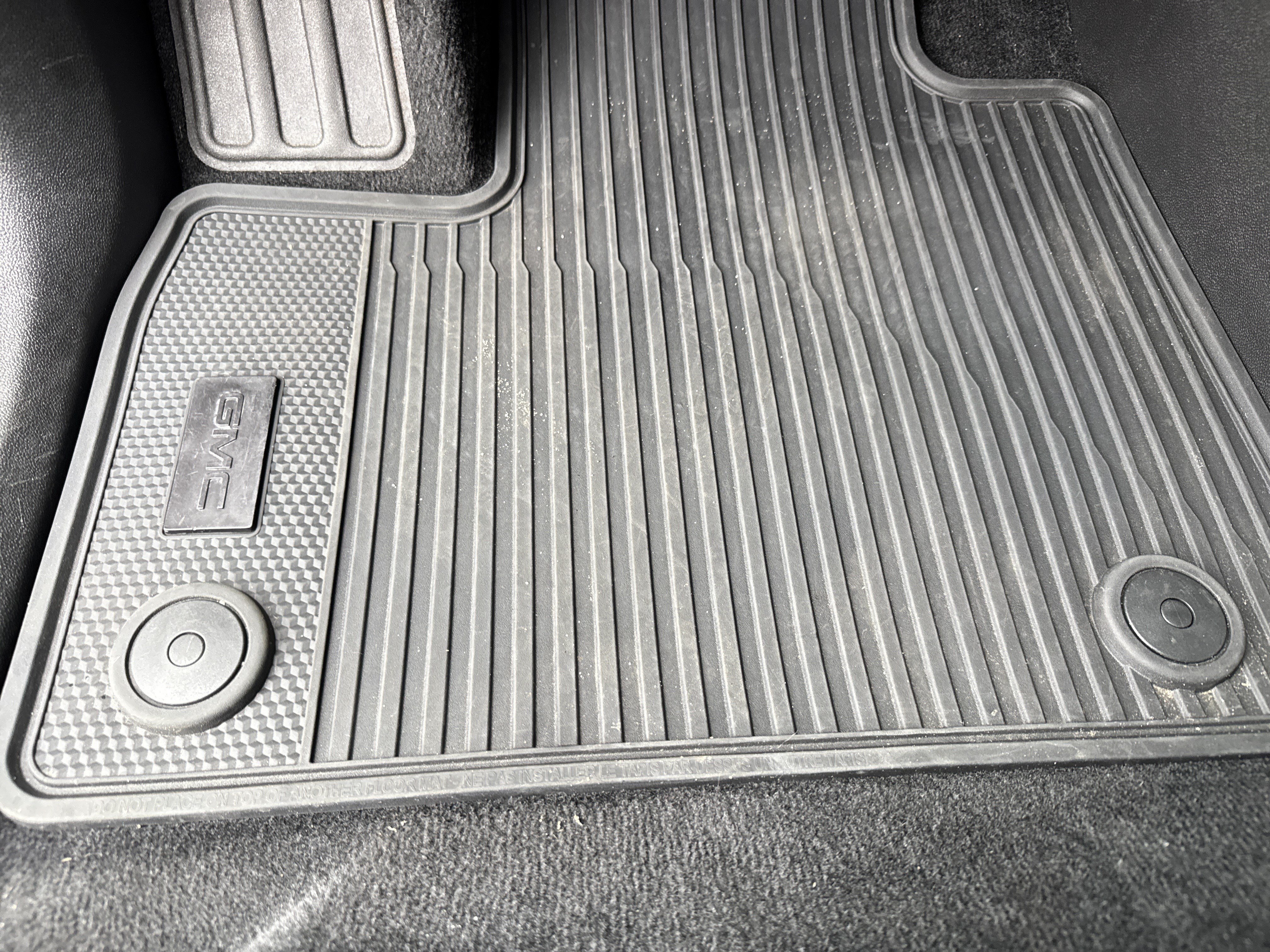 Used 2026 GMC Acadia Elevation w/ Black Edition FWD image 24