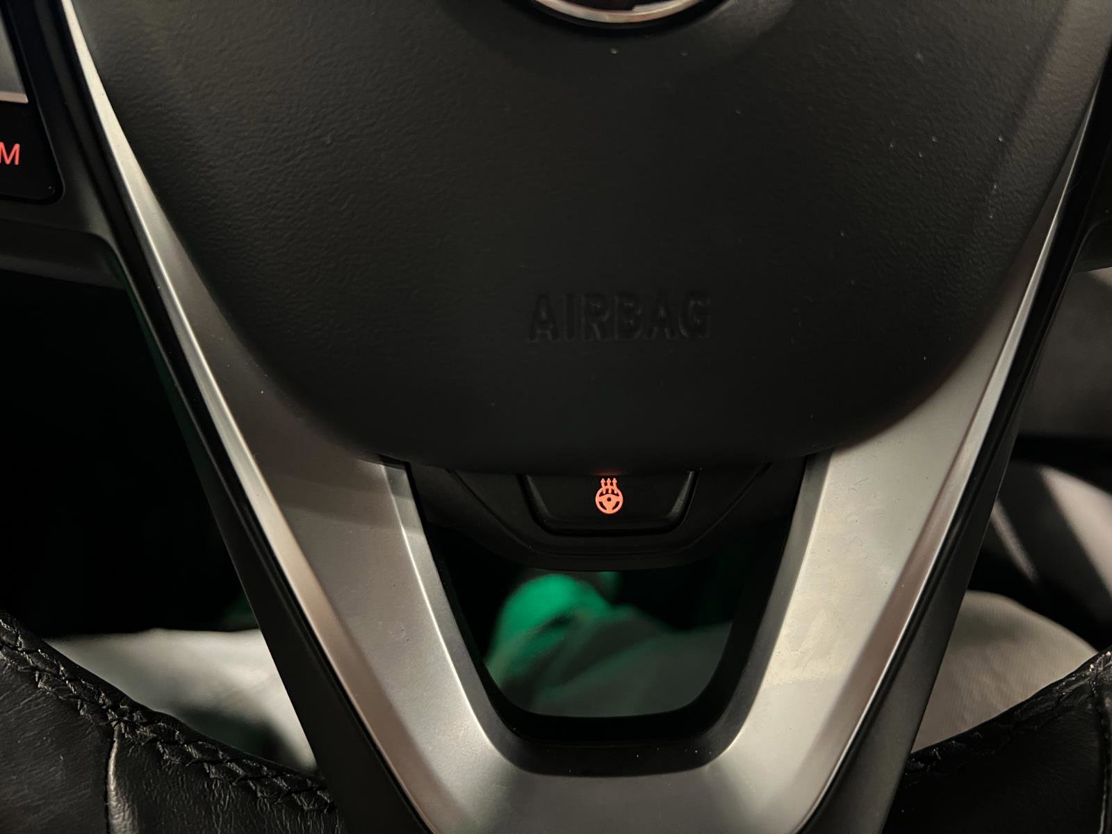 Used 2024 BMW 330i xDrive Sedan image 15