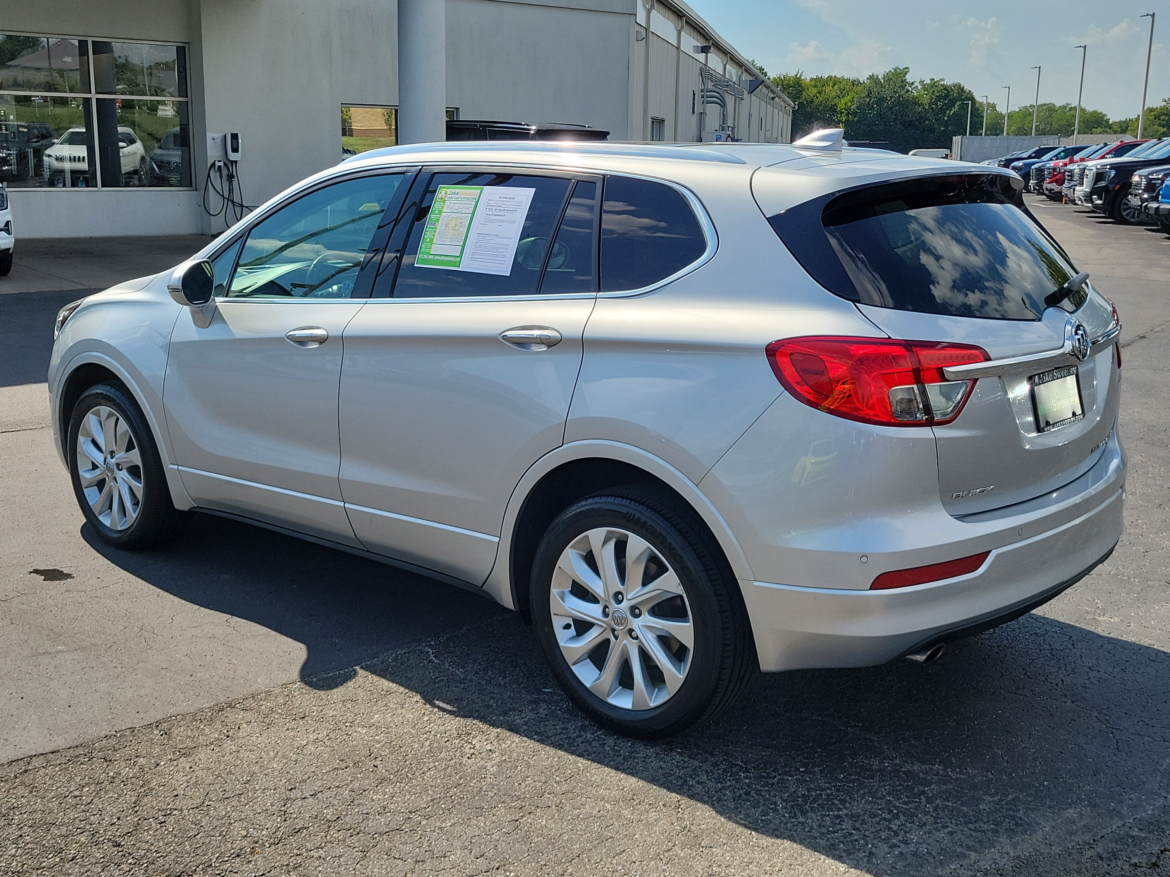 Used 2017 Buick Envision Premium AWD/4WD image 3