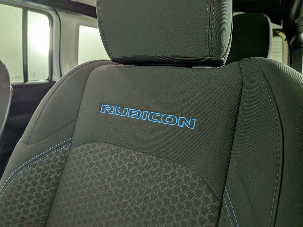 Certified 2025 Jeep Wrangler Unlimited Rubicon 4xe w/ Convenience Group image 18