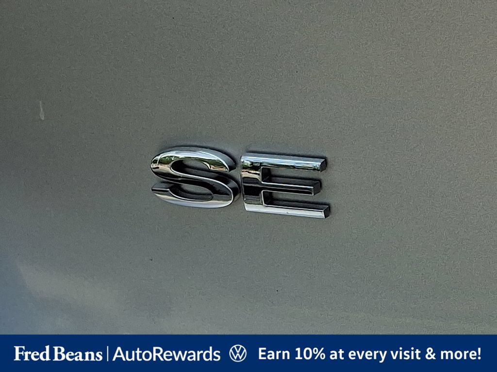 Used 2014 Ford Fiesta SE FWD image 38