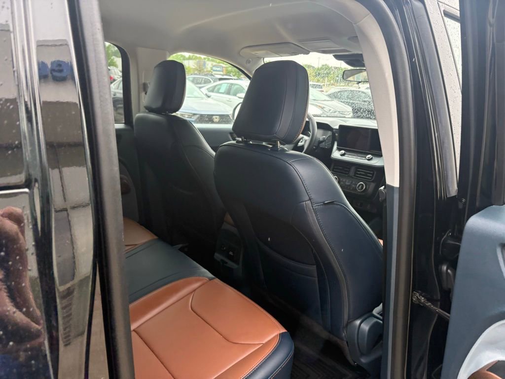 Used 2024 Ford Maverick Lariat FWD image 29