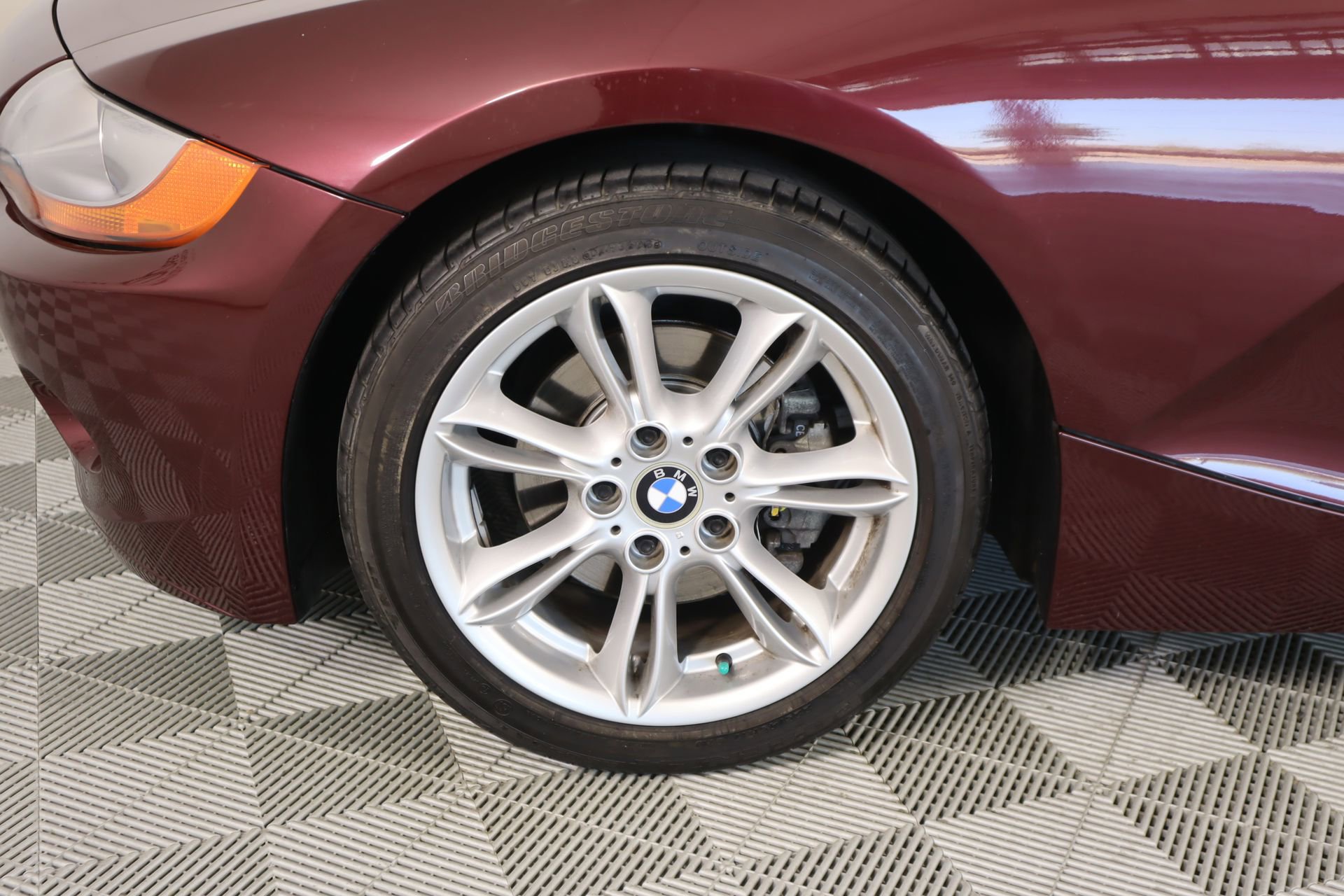 Used 2004 BMW Z4 3.0i image 14
