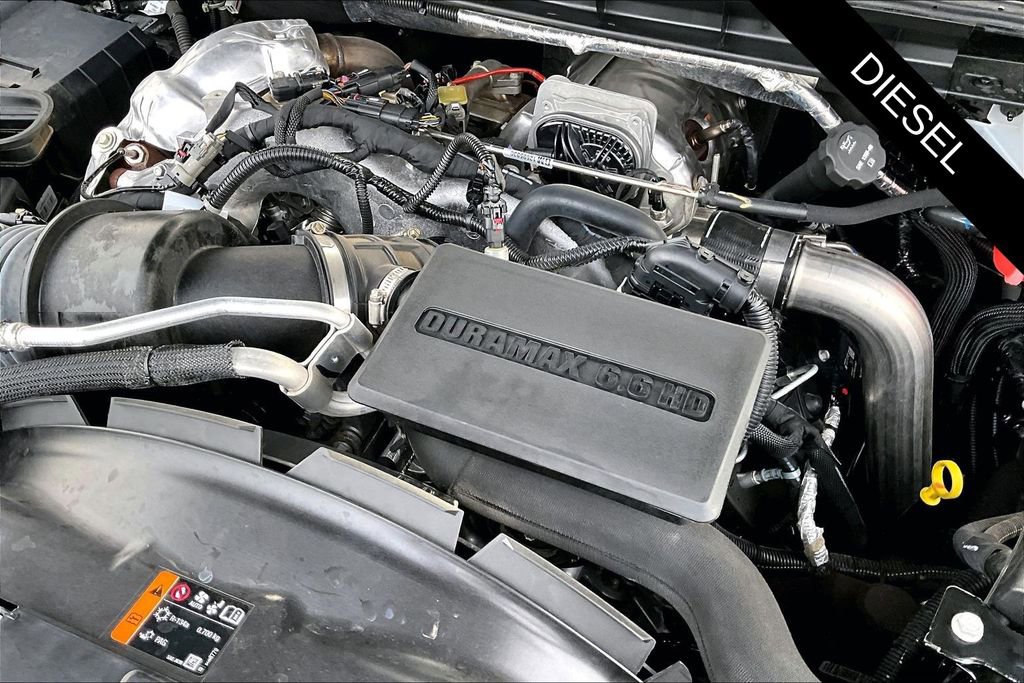 Used 2024 Chevrolet Silverado 2500 LT w/ Convenience Package image 30