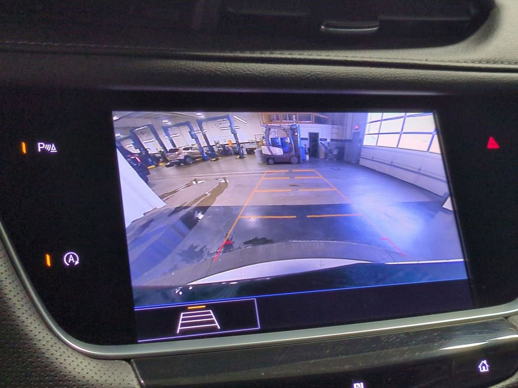 Used 2020 Cadillac XT5 Premium Luxury w/ LPO, Floor Liner Package image 37