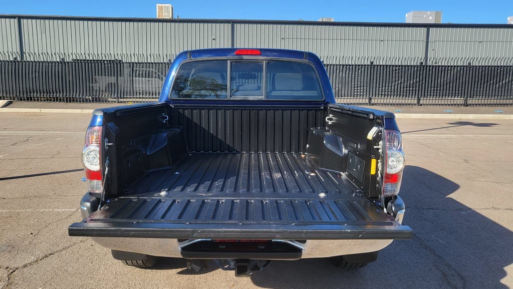 Used 2013 Toyota Tacoma PreRunner w/ SR5 Pkg RWD image 11