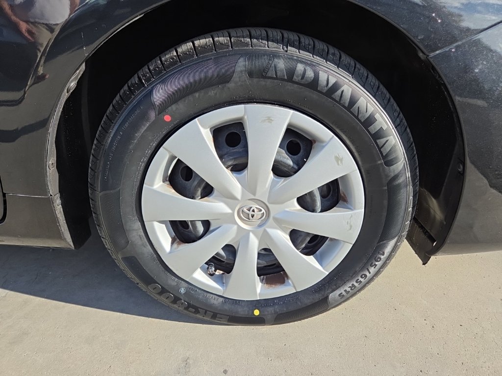 Used 2013 Toyota Corolla L FWD image 13
