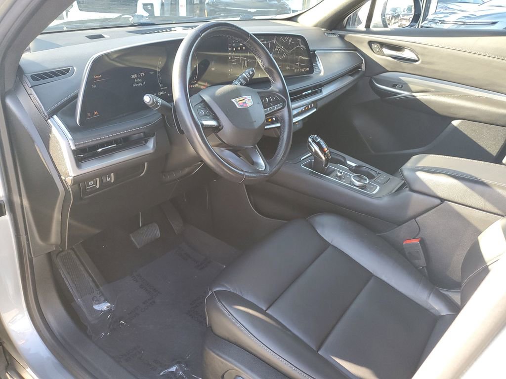 Used 2024 Cadillac XT4 Premium Luxury image 19