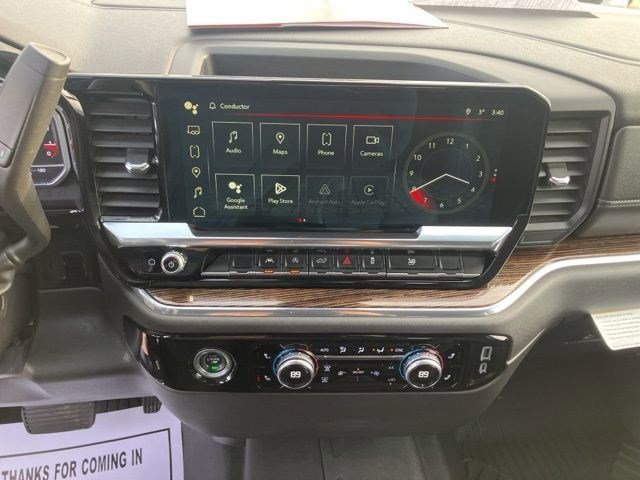 Used 2024 GMC Sierra 1500 Elevation image 17