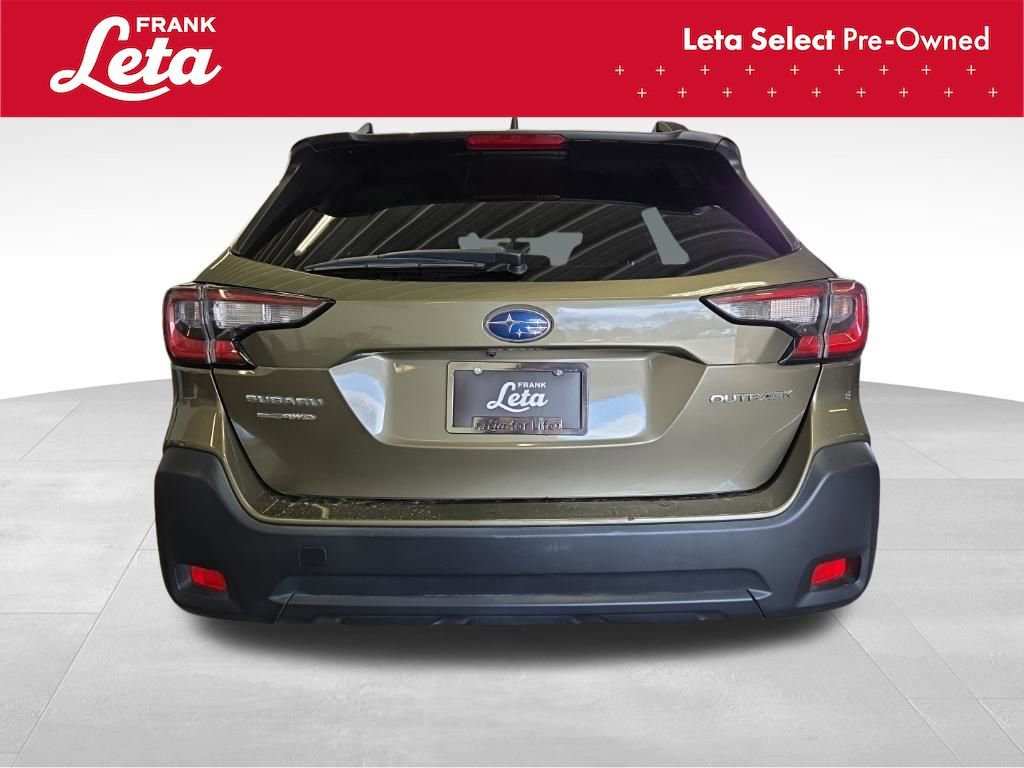 Used 2024 Subaru Outback Premium AWD/4WD image 5