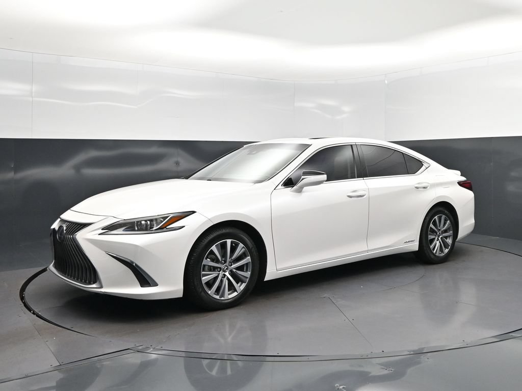 Certified 2021 Lexus ES 300h w/ Accessory Package FWD image 3