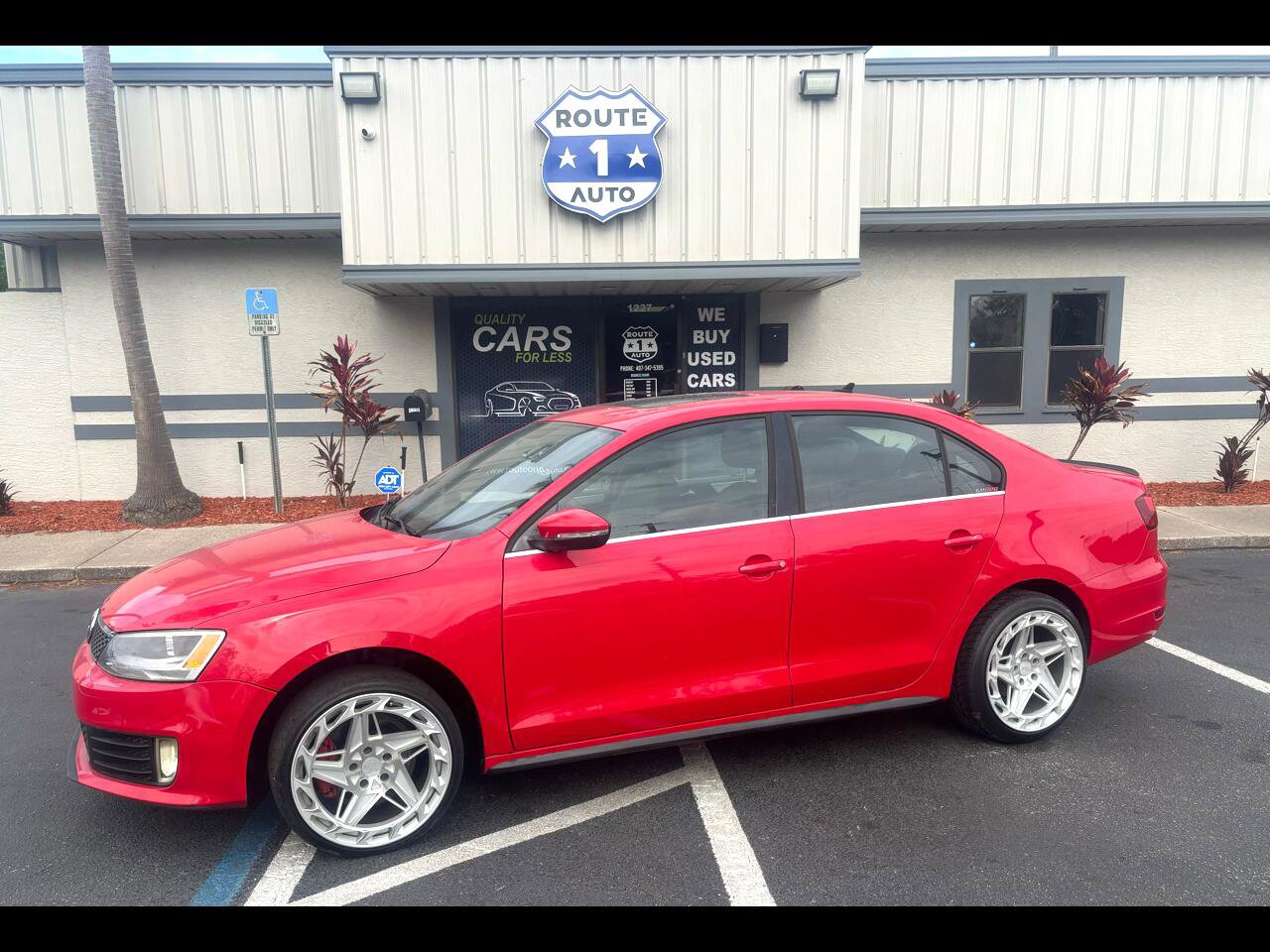 Used 2013 Volkswagen Jetta GLI Autobahn image 1