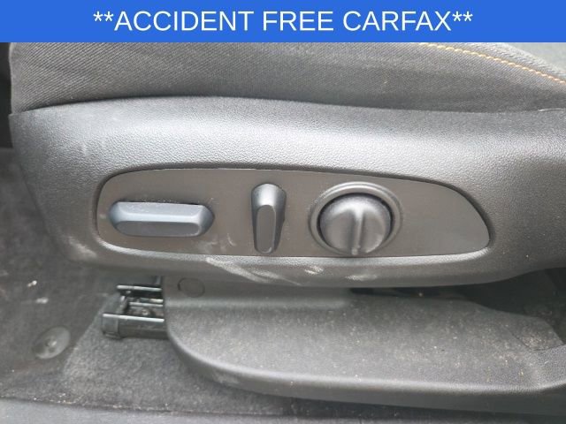 Used 2024 Chevrolet Equinox LT image 30