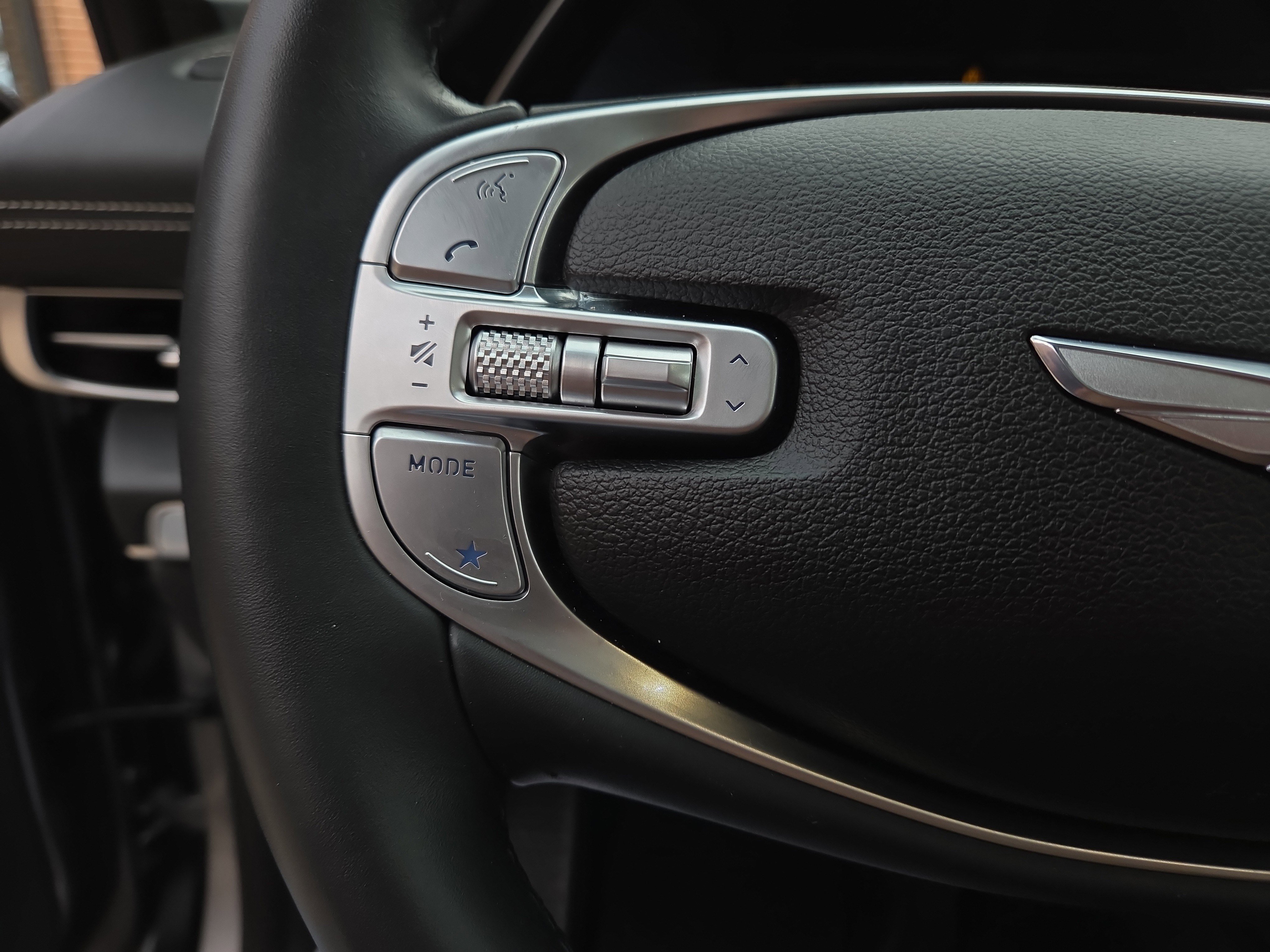 Used 2024 Genesis GV80 3.5T image 17
