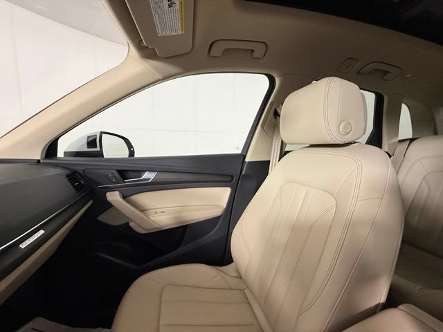 Used 2021 Audi Q5 2.0T Premium AWD/4WD image 18
