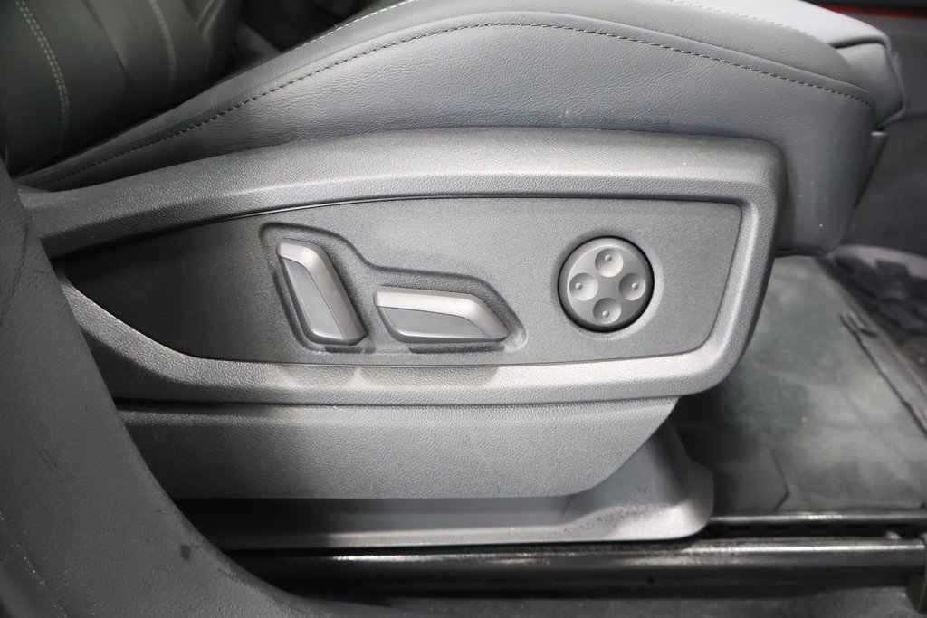 Certified 2025 Audi Q5 e Premium Plus w/ Premium Plus Package image 22