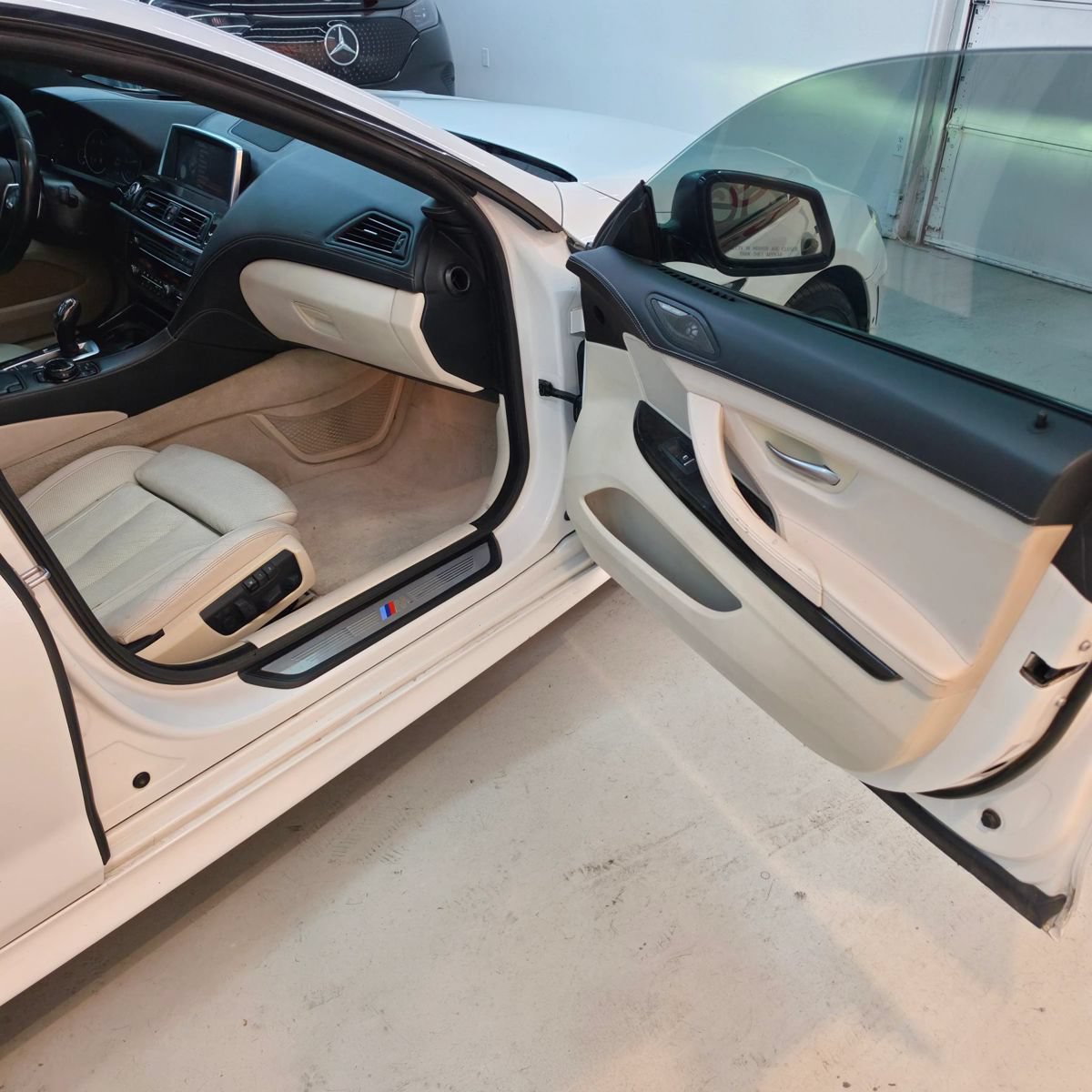 Used 2015 BMW 640i Gran Coupe RWD image 22
