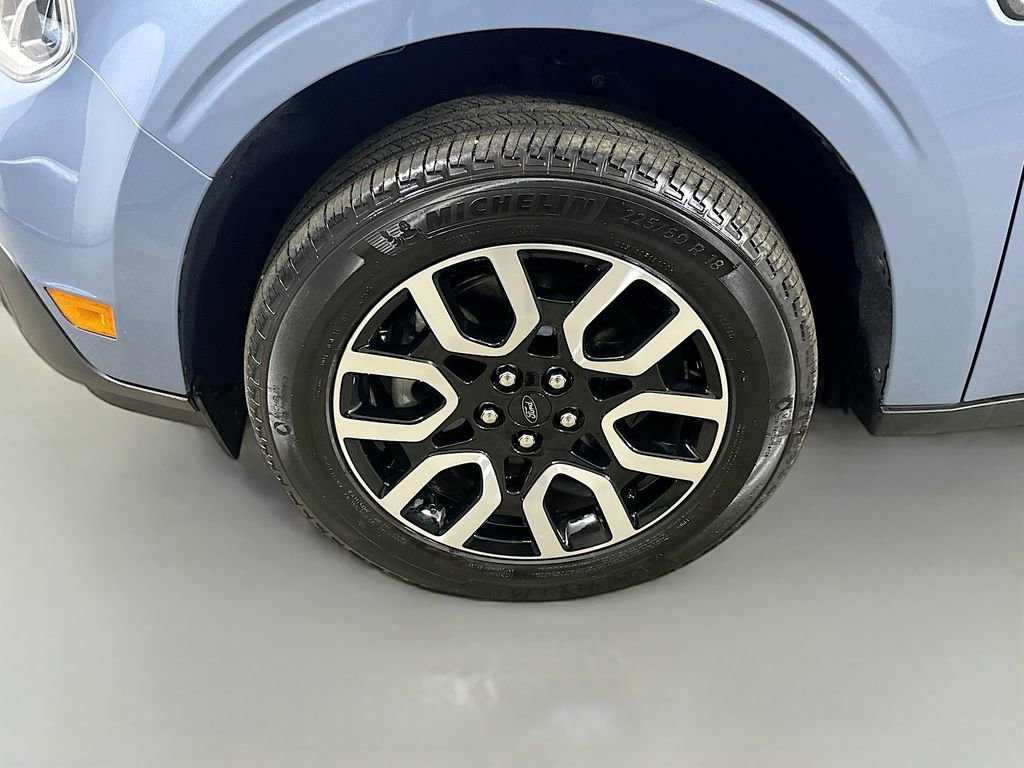 Used 2024 Ford Maverick Lariat w/ 4K Tow Package image 8