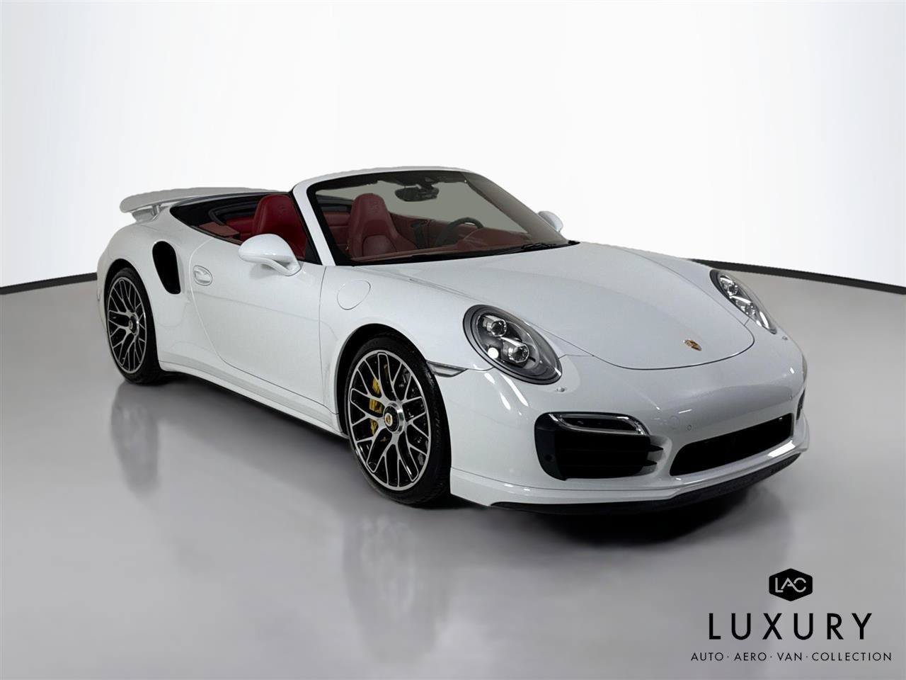 Used 2015 Porsche 911 Turbo S AWD/4WD image 3
