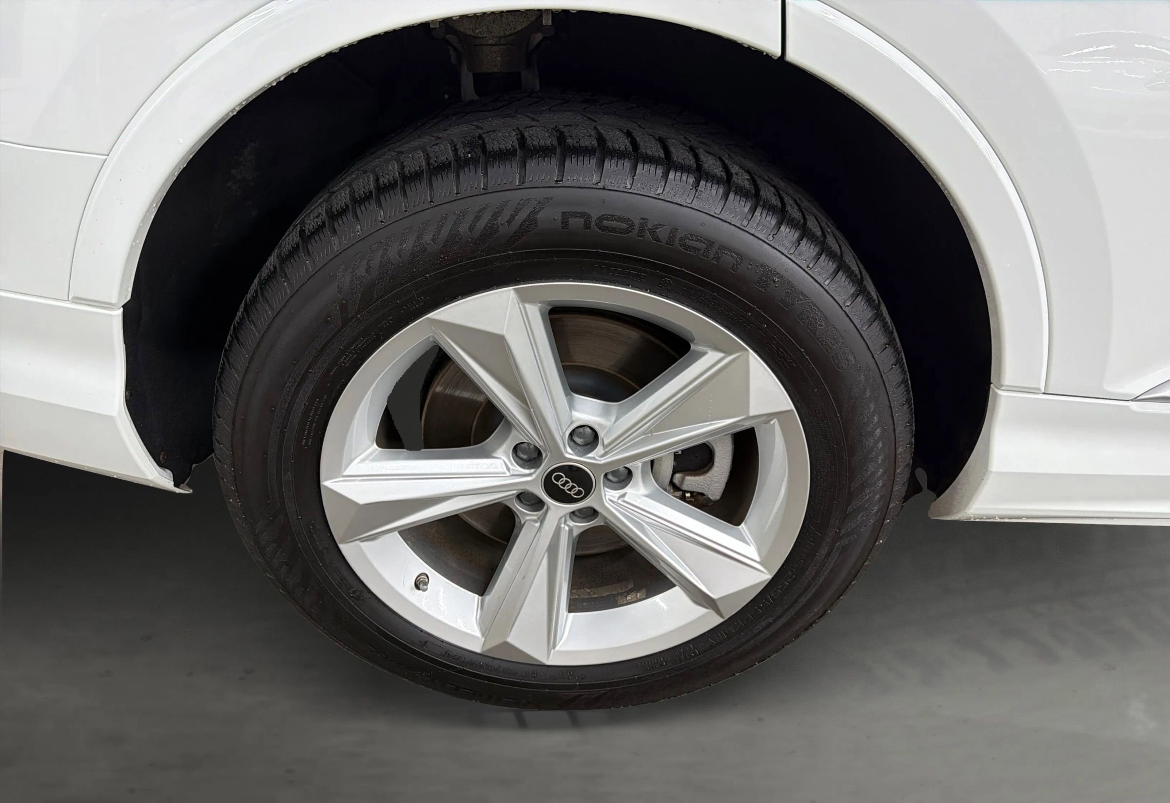 Used 2022 Audi Q7 3.0T Premium image 17