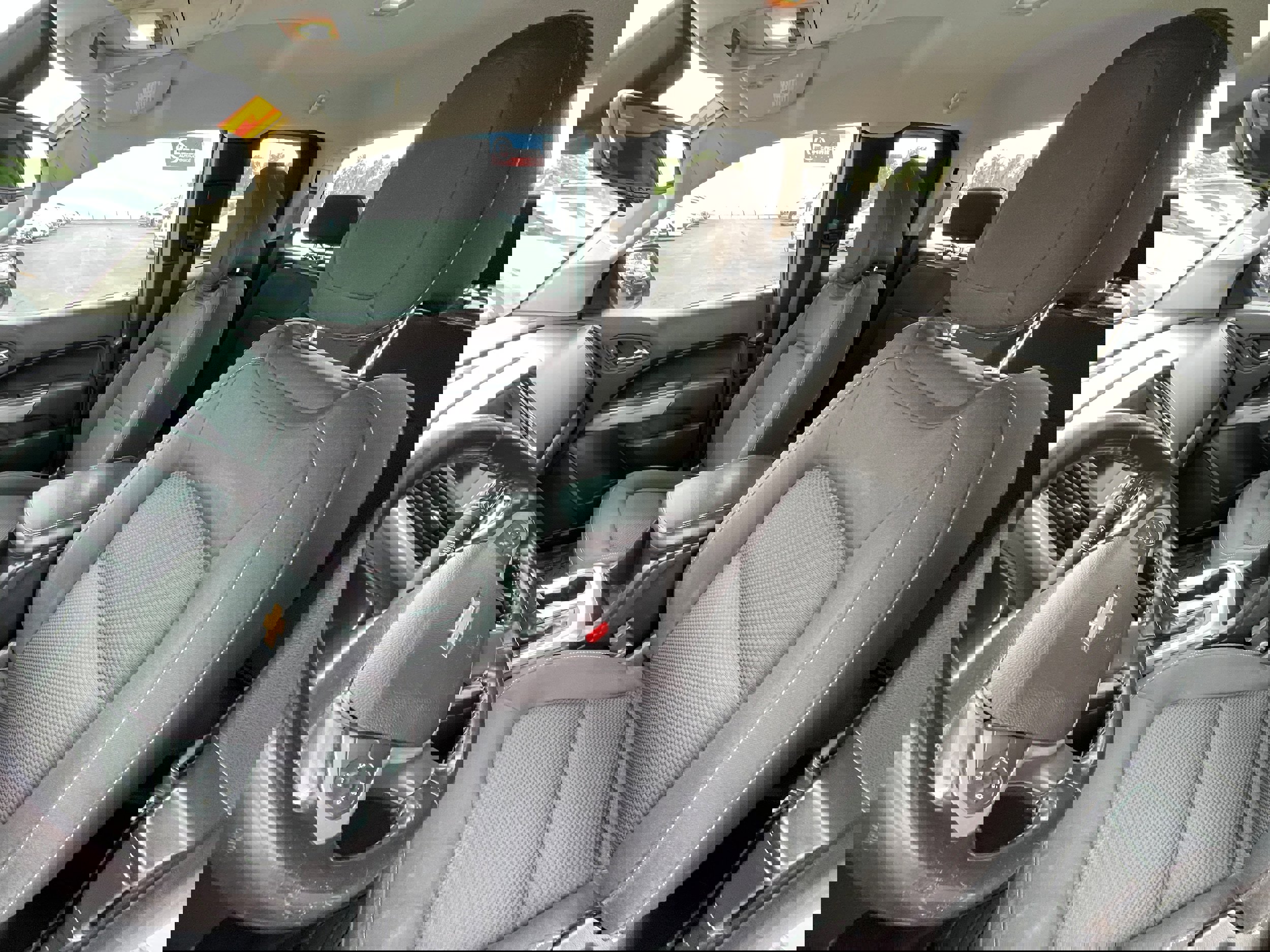 Used 2017 Chevrolet Colorado LT image 13