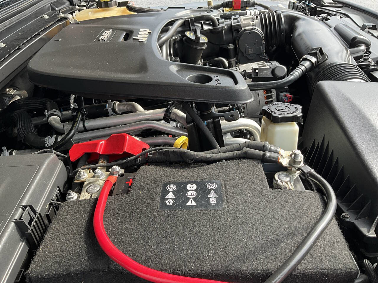 Used 2019 Jeep Wrangler Unlimited Rubicon image 46