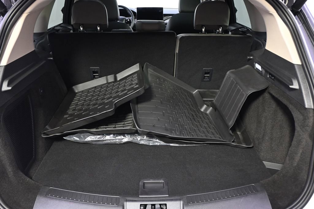 New 2026 Lincoln Corsair Reserve w/ Jet Appearance Package image 19