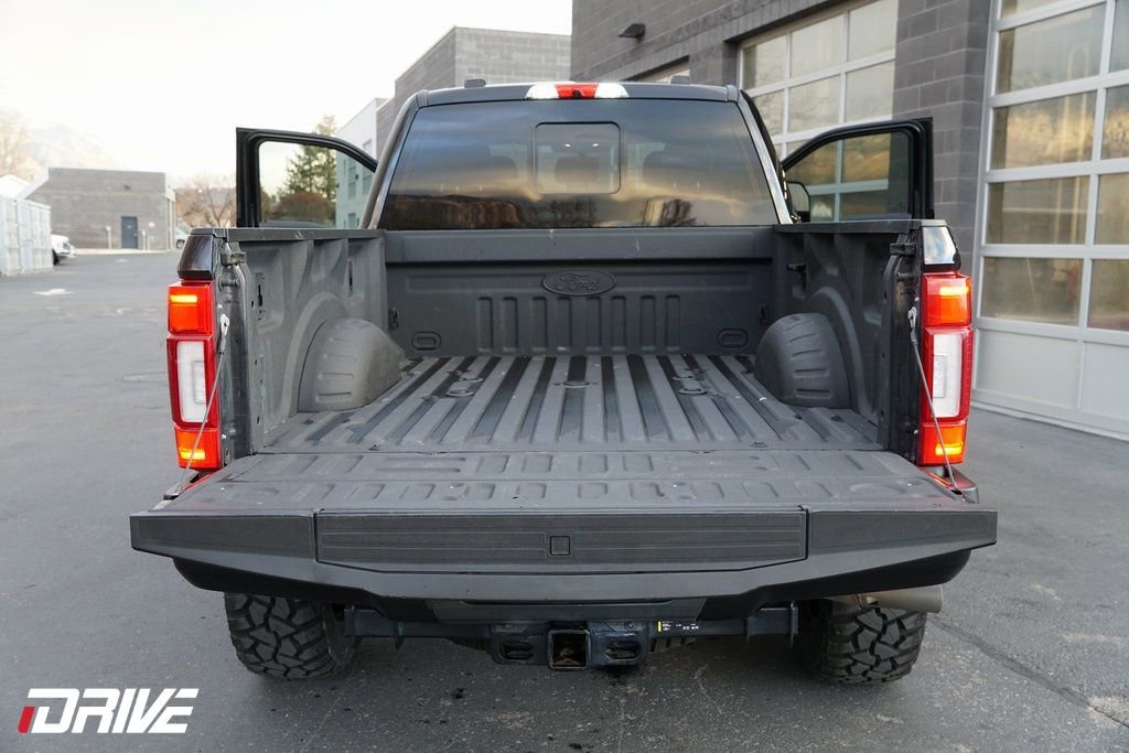 Used 2022 Ford F350 Lariat w/ Tremor Off-Road Package image 50